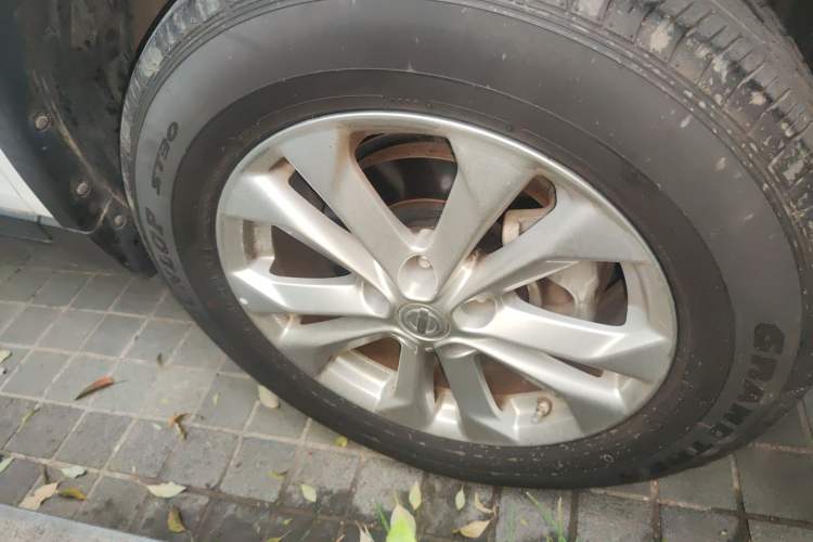 Used Nissan X-Trail 2016 2.5L CVT Sport Edition 4WD
