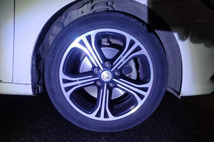 Used MG 6 2017 20T Automatic Luxury Smart Connect Version China V Standard
