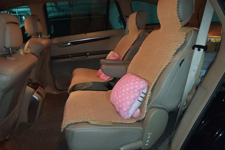 Used Mercedes-Benz R-Class 2011 R 350 L 4MATIC