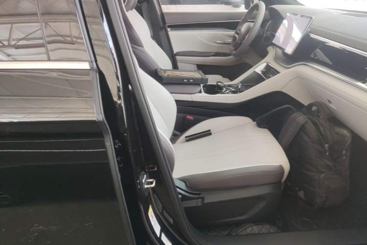 Used BYD Song PLUS New Energy 2025 EV 520km Luxury Version