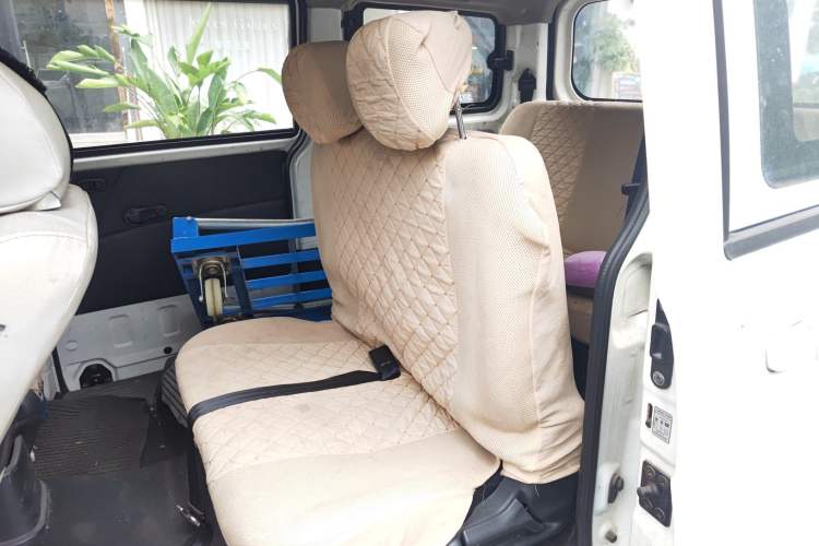 Used CHANGAN KAICHENG Ounuo S 2013 1.5L Elite Model Left Rear Seat