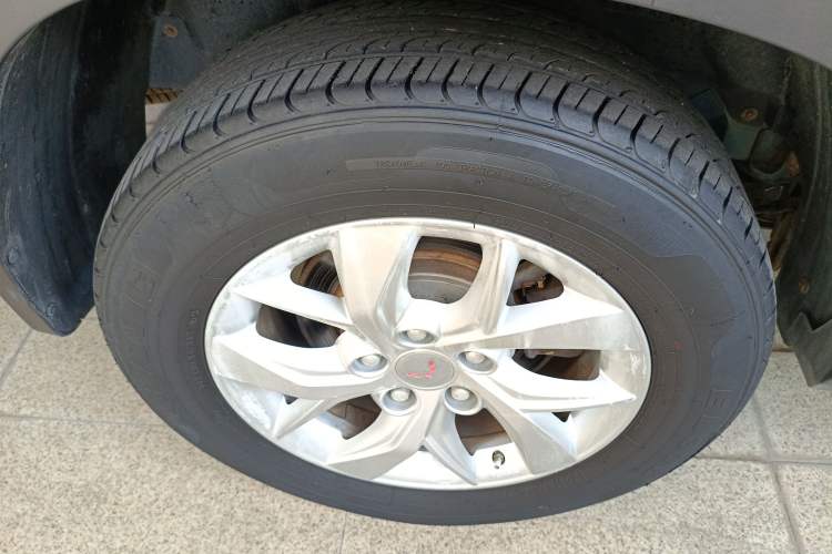 Used Wuling Hongguang S3 2018 1.5T Manual Luxury Model China V Standard
