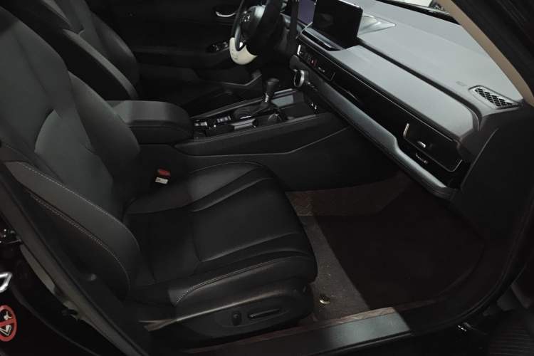 Used Honda Inspire 2025 260TURBO Elite Edition Right Front Seat