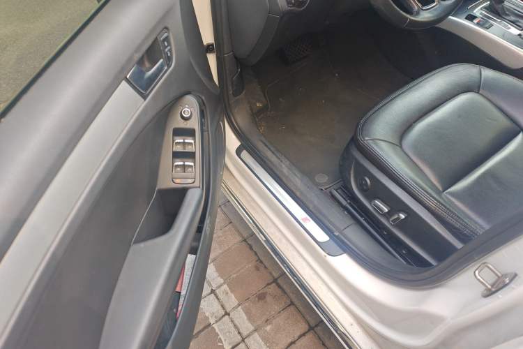 Used Audi A4L 2015 45 TFSI quattro Individual Sport Edition
