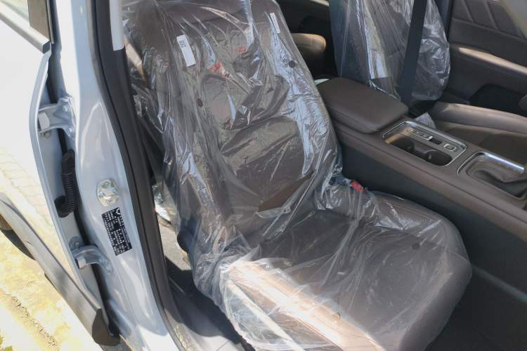 Used Wuling Starlight 560 2026 1.5T CVT Elite Edition
