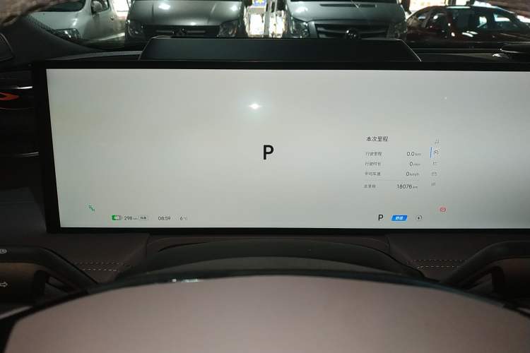 Used Geely Galaxy E8 2025 700 km Long-Range Intelligent Driving Version
