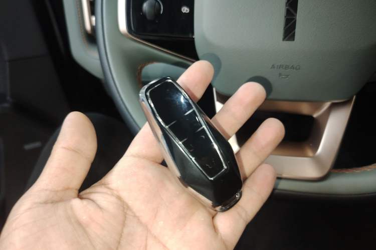 Used iCAR 03 2024 472km Four-wheel Drive Long-Range Yuechao Edition Interior 1