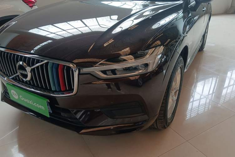 Used Volvo XC60 2019 T5 4x4 Smart Edition China VI Standard Left Front Headlight