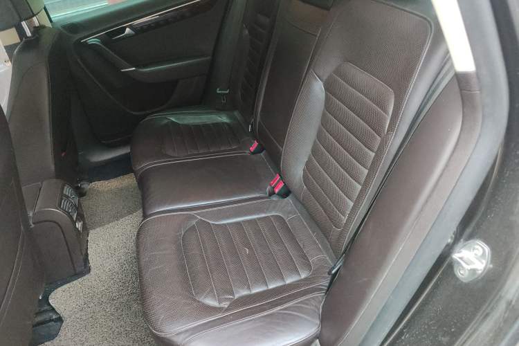 Used Volkswagen Magotan 2012 Travel Edition 2.0 TSI Luxury Version