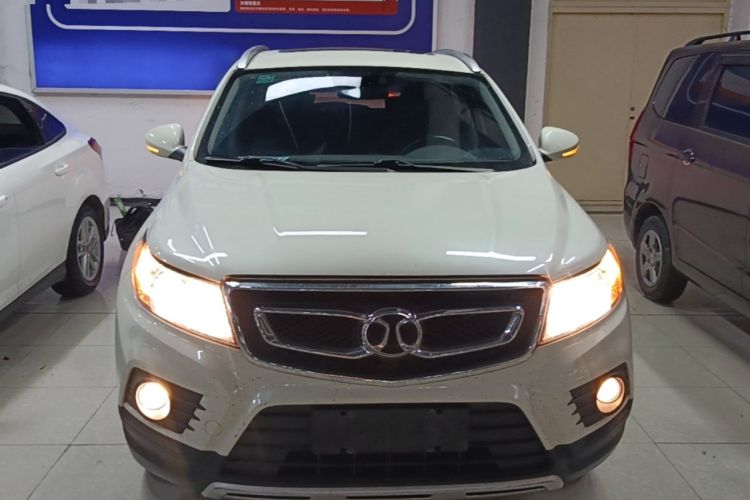 Used BAIC Senova X55 2016 1.5T CVT Elite Edition
