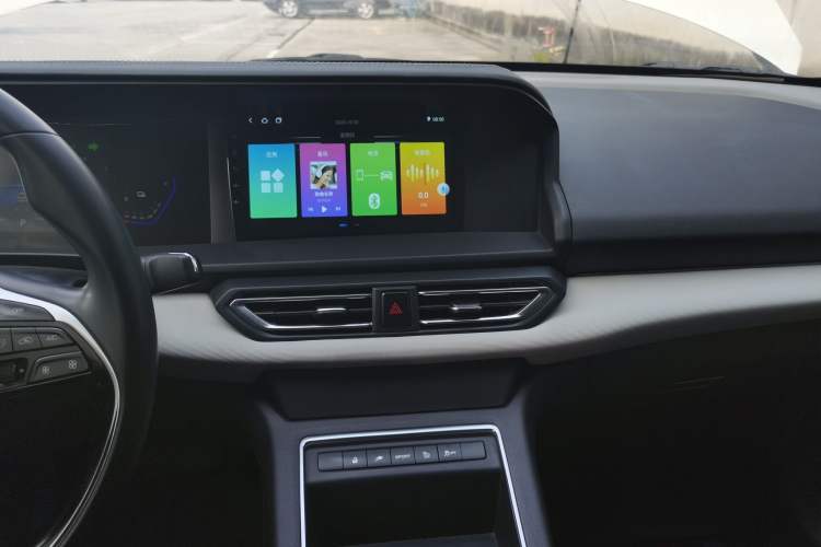 Used Dongfeng Aeolus E70 2022 500 Ultra-Enjoyment Edition
