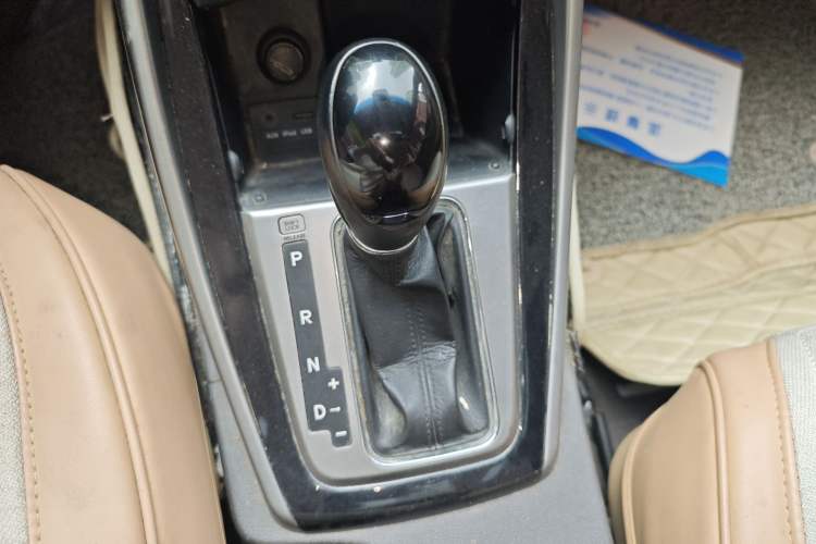 Used Hyundai Elantra (5th Generation / Langdong) 2012 1.6L Automatic Prestige Model
