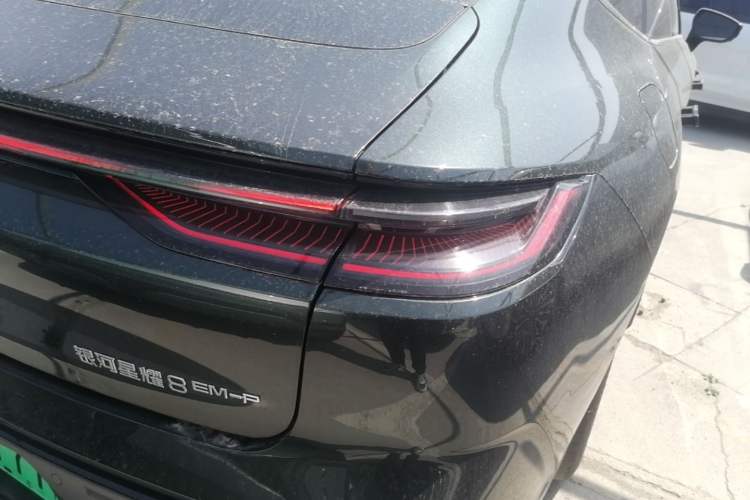 Used Geely Galaxy 8 2025 130km EM-P Starship Edition
