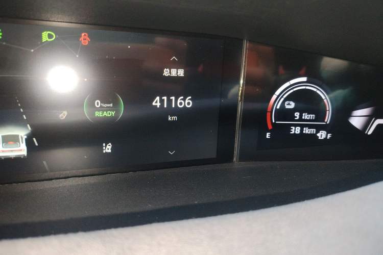 Used Changan UNI-V iDD 2023 Zhidian iDD 1.5T 113km Smart & Fun Version (Rapid Edition)