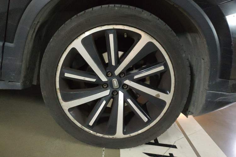 Used Bestune T77 2019 230 TID Automatic Prestige Version China VI Emission Standard
