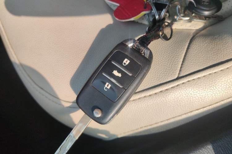 Used CHANGAN Alsvin V7 2016 1.6L Manual Enjoyment Model China V Standard Vehicle Key