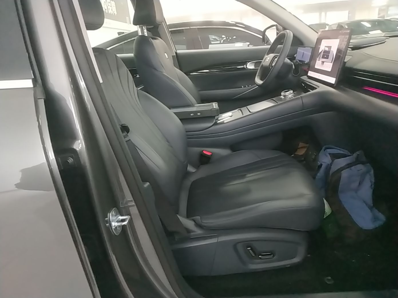 Geely Galaxy E5 2026 Model 610km Exploration+ Edition — снимка 19