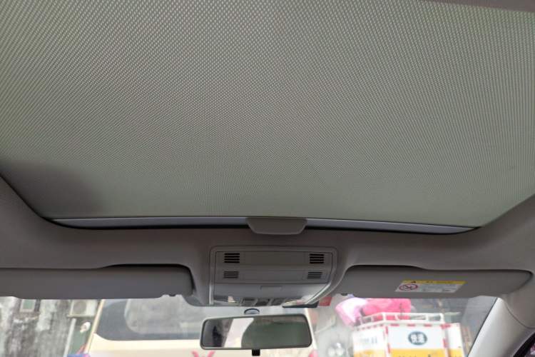 Used Volkswagen Golf 2017 230TSI Automatic Comfort Edition – Celebrating Milestone of One Million Units
