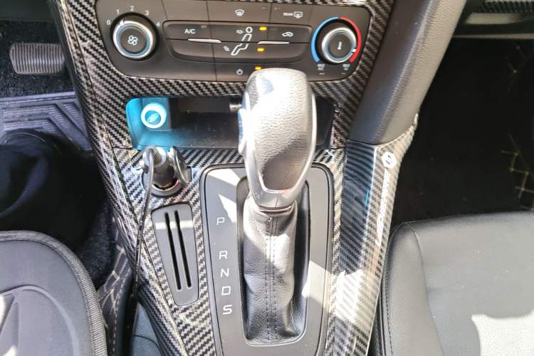 Used Ford Focus 2018 Hatchback Classic 1.6L Automatic Comfort Plus SmartDrive Edition