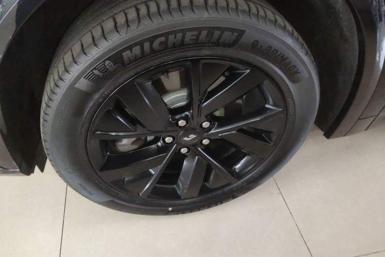 Used Li Auto L7 2023 Pro Model Left Front Wheel Hub