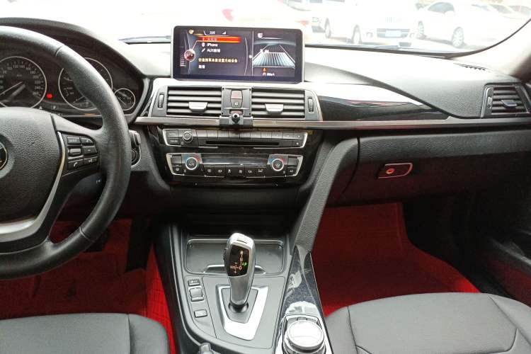 Used BMW 3 Series 2017 320Li Fashion Model
