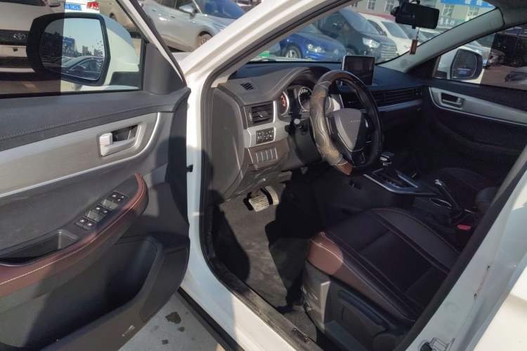 Used FORTHING T5 2022 Shengshi Edition 1.5T Automatic Dream Version Five Seats