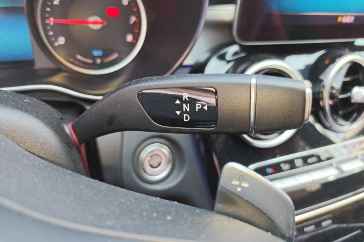 Used Mercedes-Benz C-Class 2019 C 260 Sport Edition Gear Lever