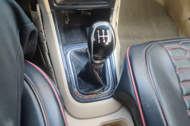 Used Chery E3 2015 1.5L Manual Sishang Edition
