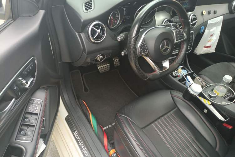 Used Mercedes-Benz CLA 2016 Year Restyled CLA 220 4MATIC Driver Seat