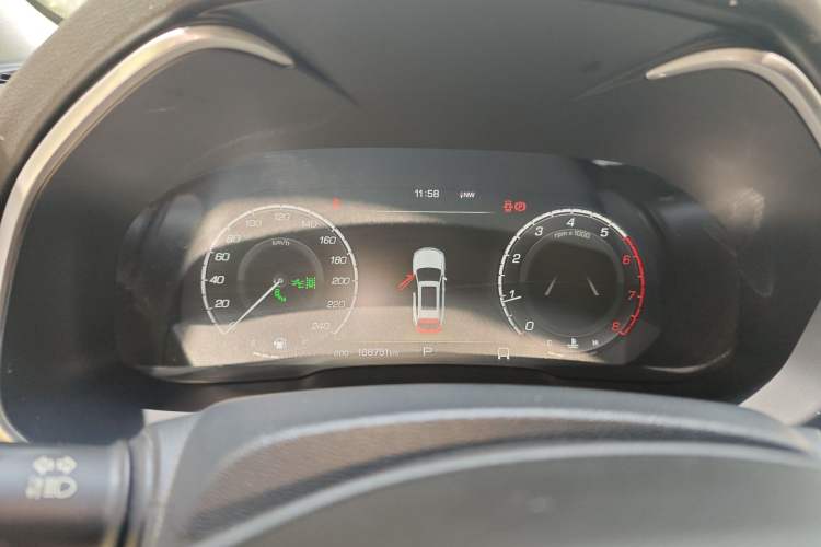 Used Wey VV6 2018 2.0T Four-Wheel Drive Flagship Version China V Standard
