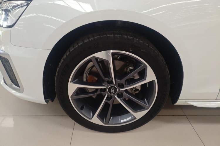 Used Audi A4L 2024 40 TFSI Fashion Dynamic Model