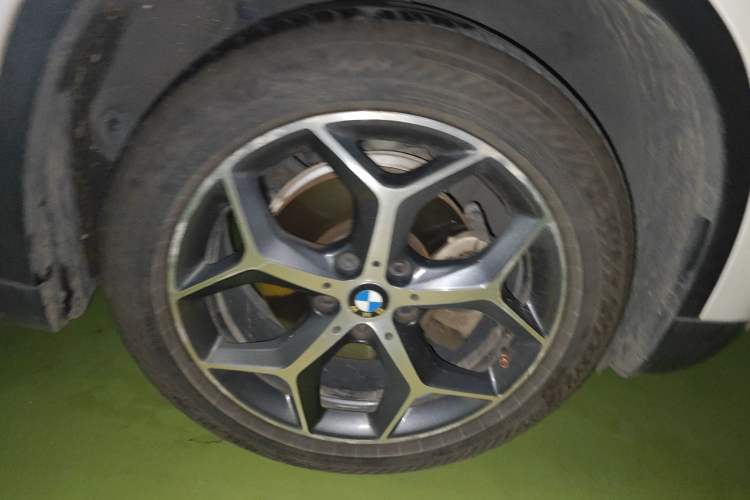 Used BMW X1 2018 sDrive18Li Luxury Model
