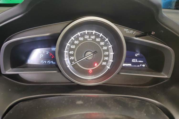 Used Mazda CX-4 2016 2.0L Automatic 2WD Blue Sky Dynamic Edition Instrument Cluster