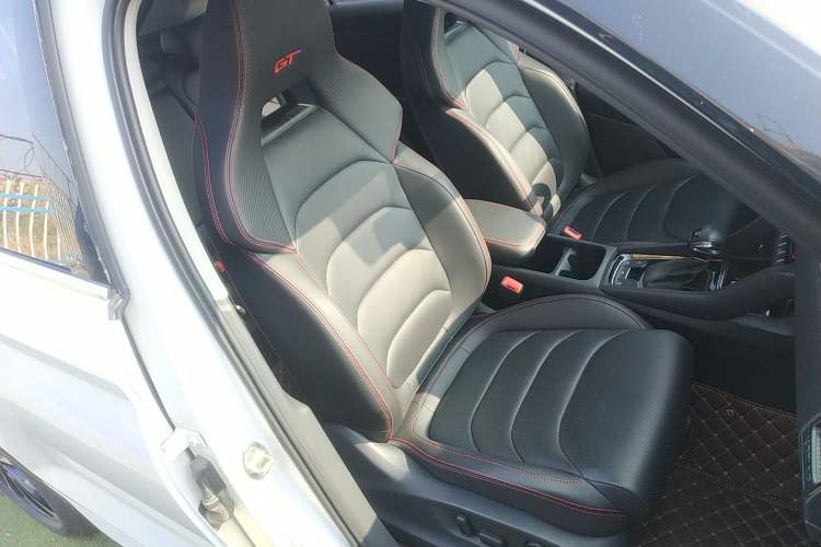 Used Skoda Kodiaq GT 2022 TSI330 Two-Wheel-Drive Luxury Edition Right Front Seat