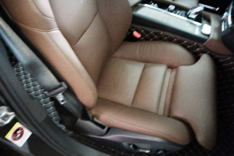 Used Volvo S90 2022 B5 Zhiyuan Luxury Edition