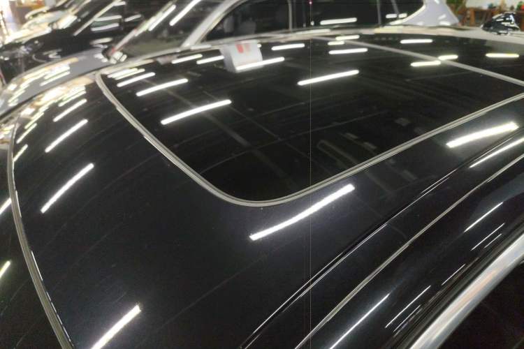 Used BMW 5 Series New Energy 2020 Mileage Upgrade Version 530Le Luxury Package Roof