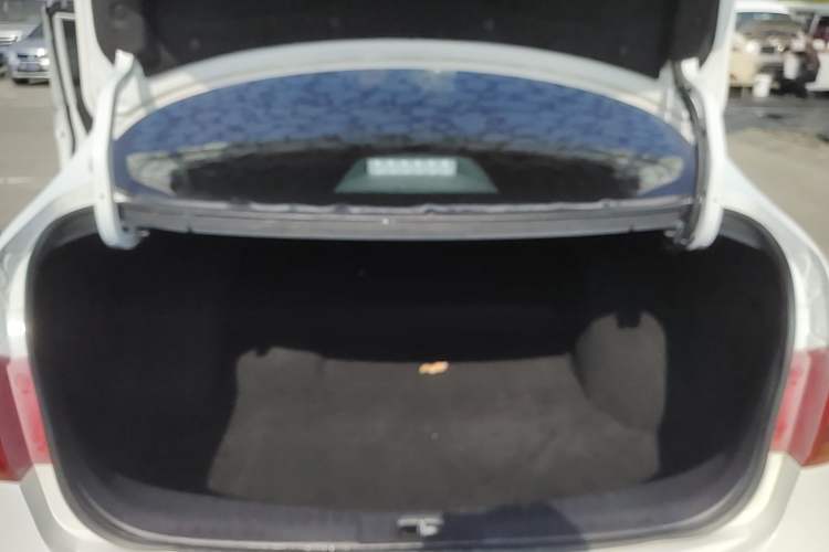 Used Dongfeng Aeolus E70 2021 Revised Version 2 360H Battery-Swap Edition Trunk