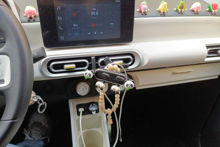 Used Wuling Hongguang MINIEV 2024 3rd Generation 215km Advanced Version
