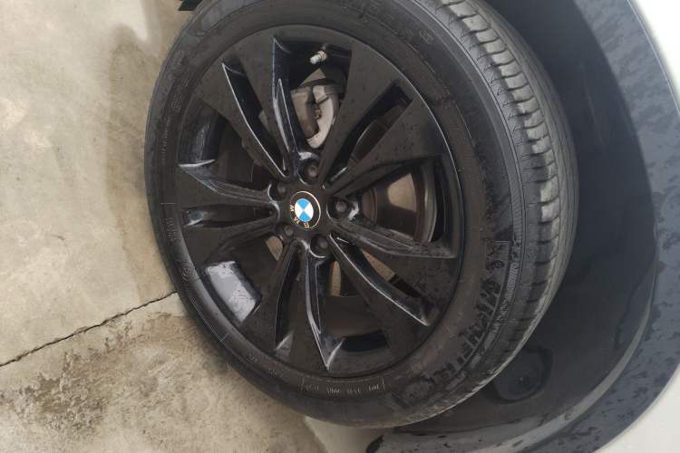 Used BMW X1 2020 sDrive20Li Fashion Model Right Front Wheel Hub