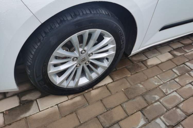 Used Baojun RC-5 2020 1.5T CVT Smart Luxury Edition Exterior 7