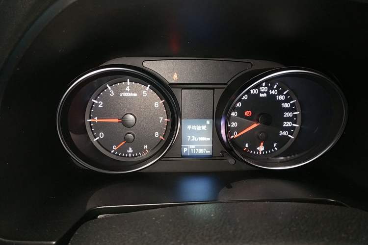 Used Haval M6 2021 PLUS 1.5T DCT Elite Smart Connectivity Model
