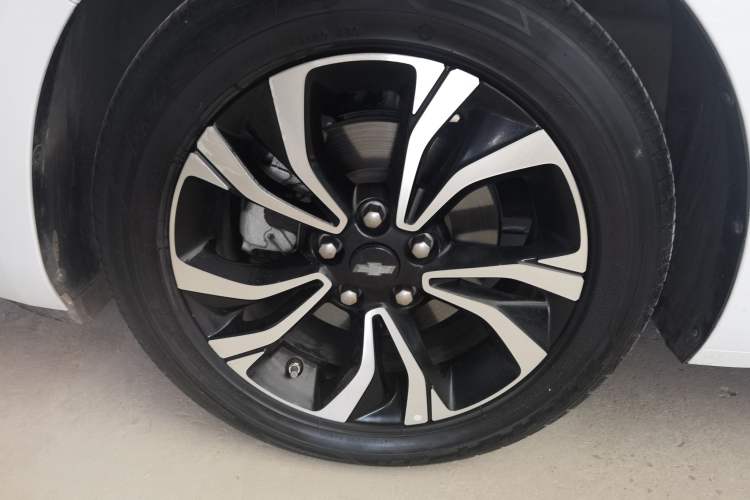 Used Chevrolet Monza 2020 Light Hybrid RS 330T Automatic Comfort Edition
