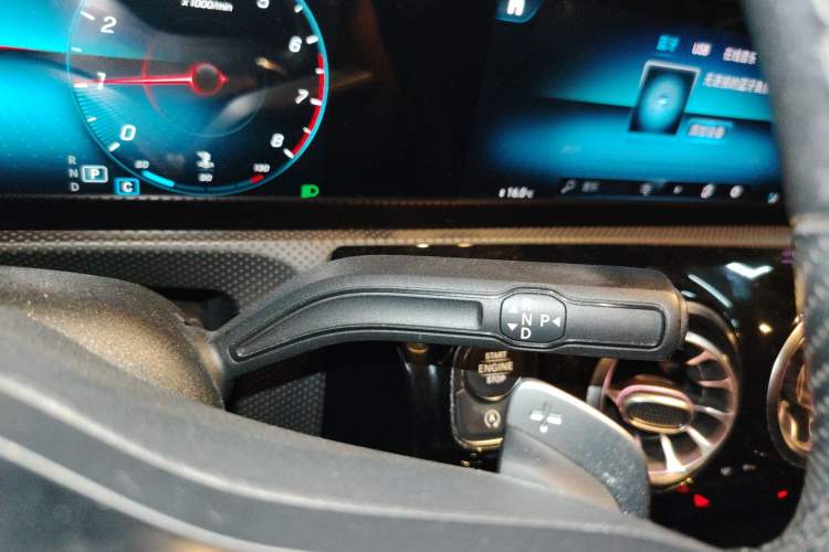 Used Mercedes-Benz A-Class 2019 A 200 L Sport Sedan Gear Lever