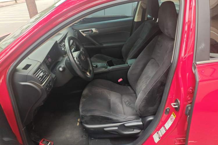 Used Lexus CT 2014 CT200h Comfort Edition Monochrome
