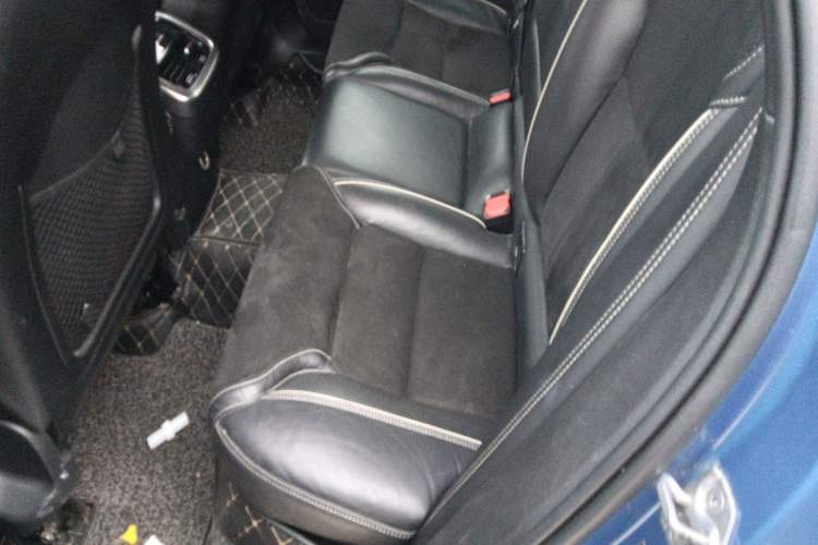 Used Volvo XC60 2018 T5 4x4 Zhiya Sport Edition