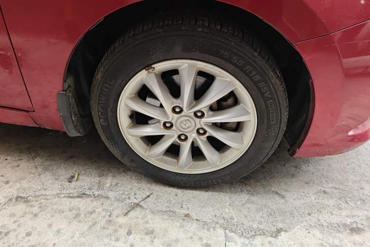 Used Changan Alsvin V7 2015 1.6L Manual Enjoyment Model China IV Standard
