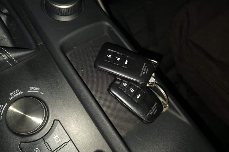 Used Lexus IS 2017 300 Leading Edition Vehicle Key