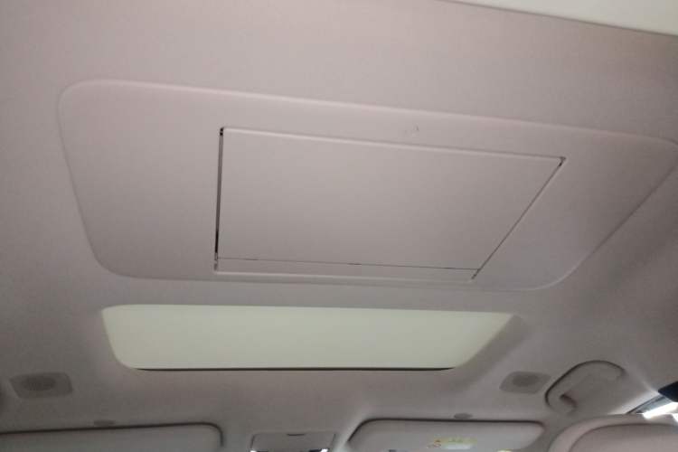 Used BYD Xia 2025 DM-i 1.5T 180km Excellence Model
