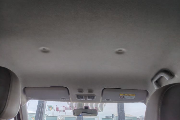 Used ORA White Cat 2022 Xiaoyue Mao Edition 360 km Luxury Model Lithium NMC Headliner