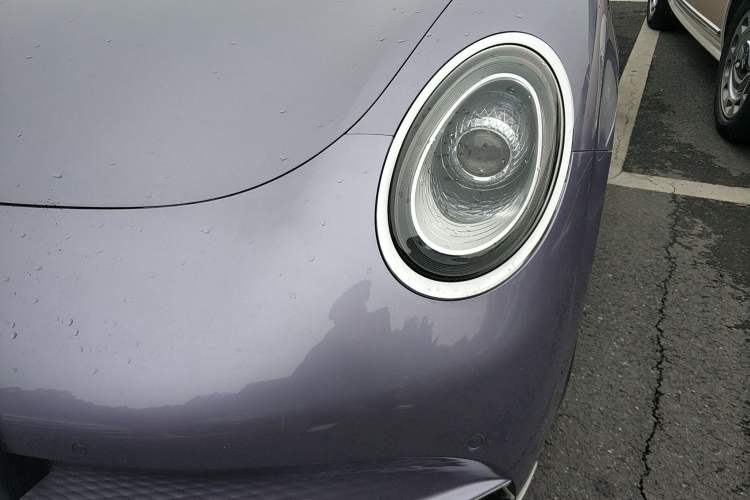 Used ORA Lightning Cat 2022 555 km Luxury Edition Left Front Headlight